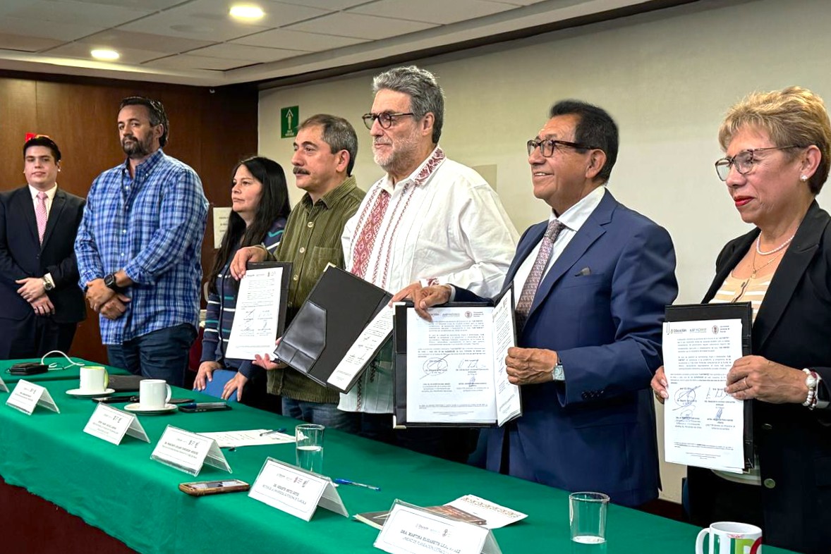 UATx y AEFCM impulsan Laboratorio de Educación Inicial